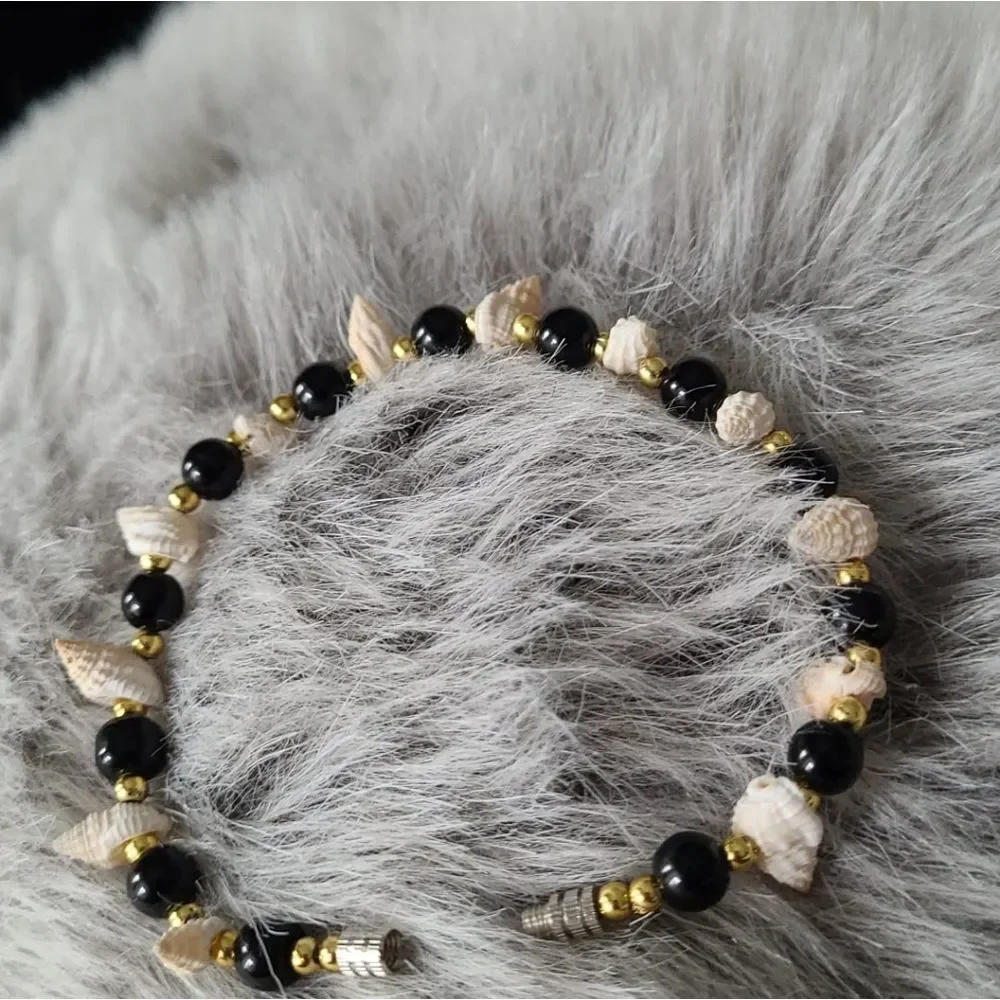 Jewelry bracelets - Picture 3 of 3